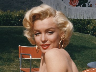 Marilyn Monroe, 1953,  Guerlain Shalimar Eau de Parfum, old hollywood style