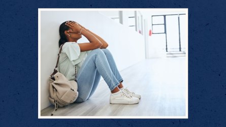 teen girl struggling with depression